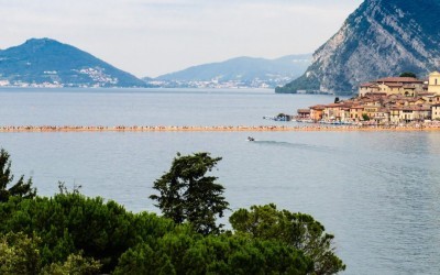 Ein Besuch bei den Floating Piers am Iseosee